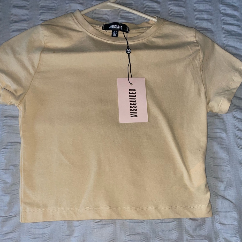 Missguided Cap Sleeve crop tee size XS new